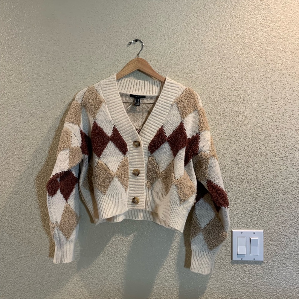 Women’s chunky sweater